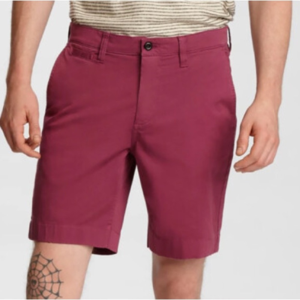 JOHN VARVATOS *USA Men's Burgundy Shorts